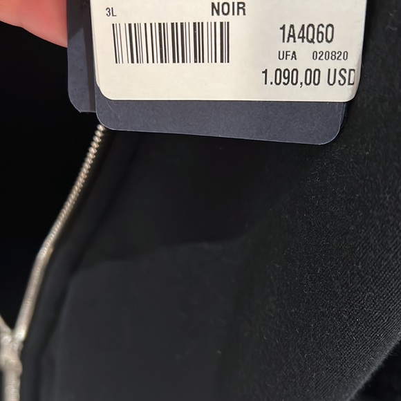 Black Louis Vuitton travel hoodie zip up! BRAND NEW WITH TAGS. - Picture 6 of 6